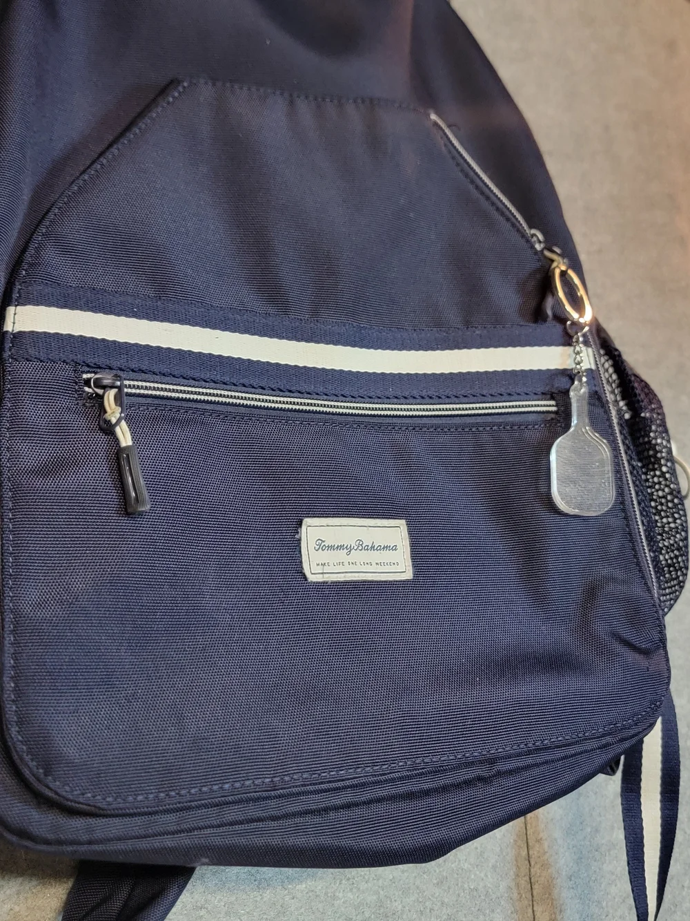 Tommy Bahama paddle capacity